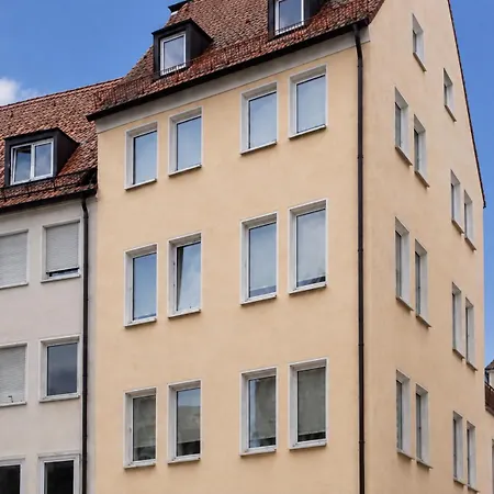 شقة Zentrum Private Terrace, Near Metro, 24h Self Check-in - Smart Tv *